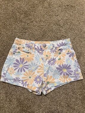 No Boundaries Pastel Daisy Print Jean Shorts in Peach, Lavender & Light Blue